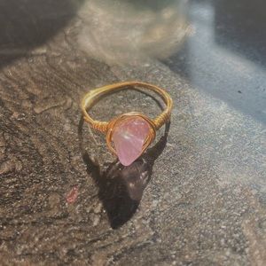 gold wire rings with amethyst 💜